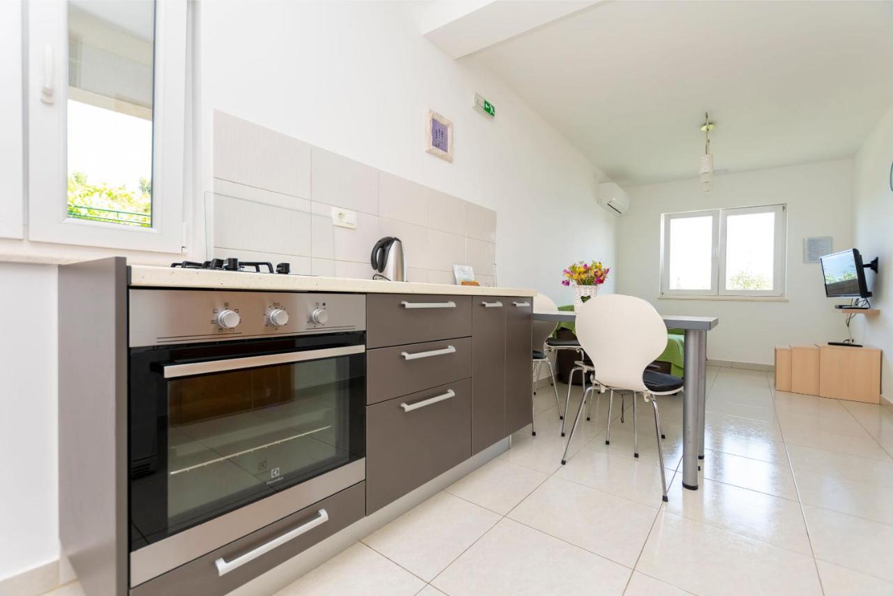 Apartments Djani Мимице Екстериор снимка